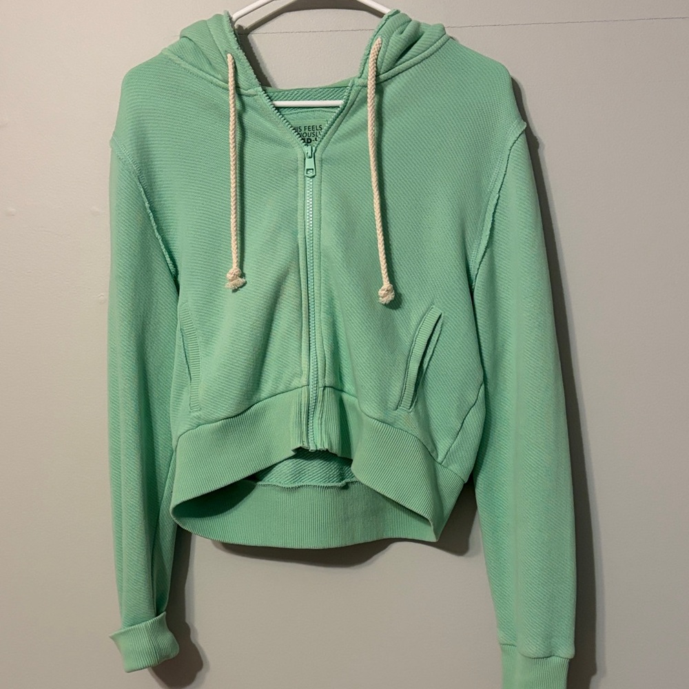 American Eagle Outfitters Light Green/mint full Zip-Up Hoodie. Large